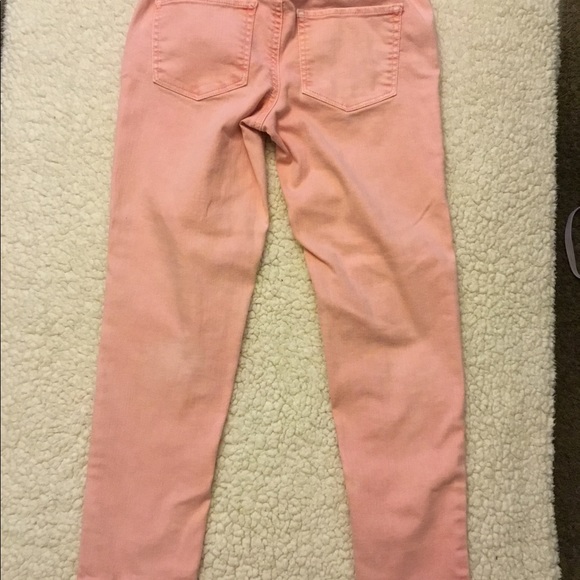 Girls size 7 pink jeans - Picture 3 of 6